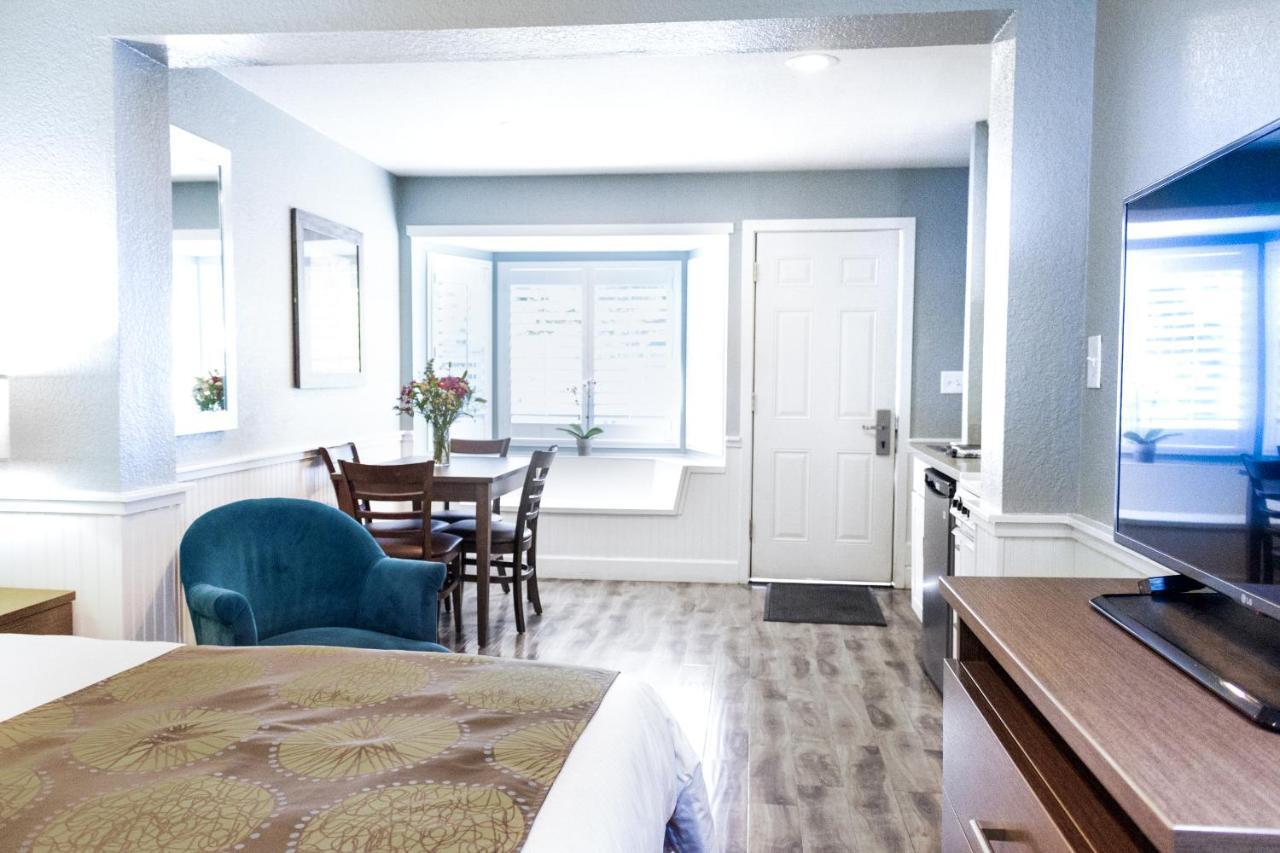 Ocean Echo Inn & Beach Cottages Capitola Exterior foto